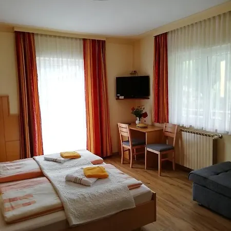 Strauss Sankt Lorenzen ob Murau
