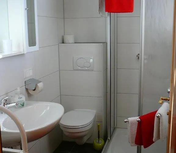 Strauss Appartement *