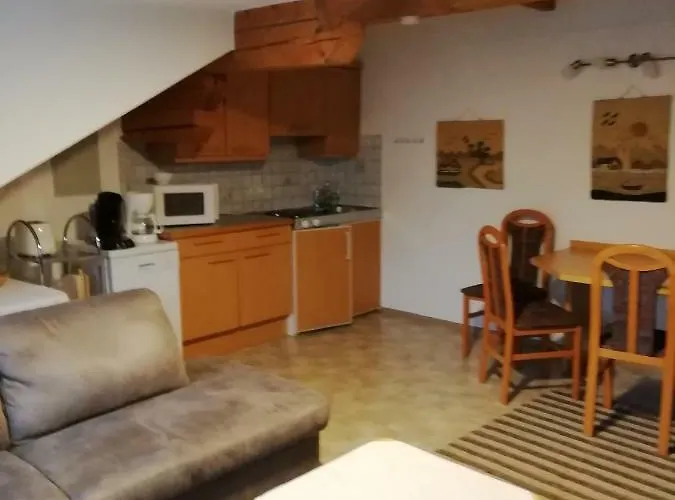 Strauss * 穆劳附近圣洛伦岑